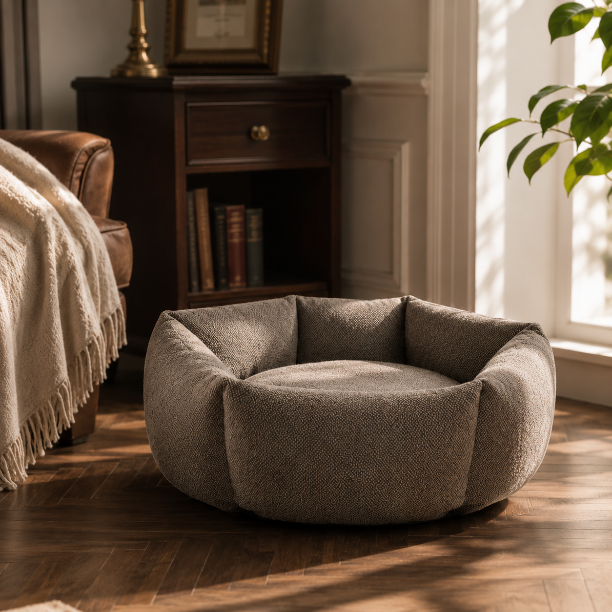Luxury Hexagon Pet Bed  Minimalist Orthopedic Dog & Cat Sofa Bed