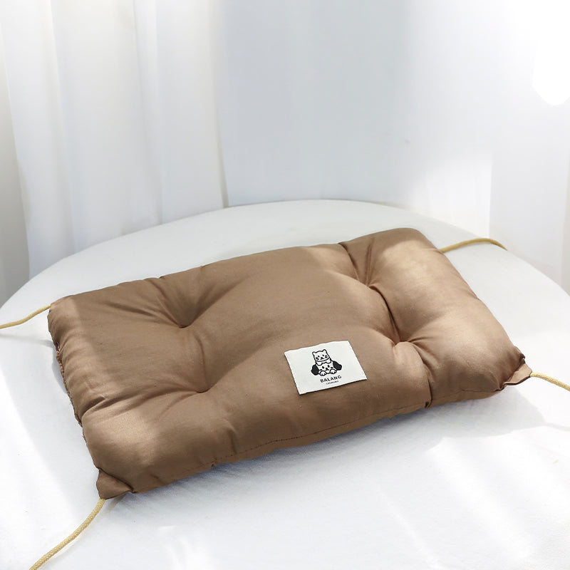 Luxury Soft Pet Cushion Bed for Small Dogs & Cats – Cozy Four Seasons Sleeping Mat
